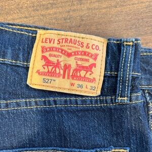 Levi's Men's 527 Dark Blue Bootcut Jeans, 36x32